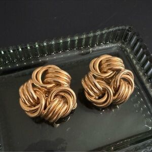 Vintage Twist Knot Clip-On Earrings in Gold-Tone